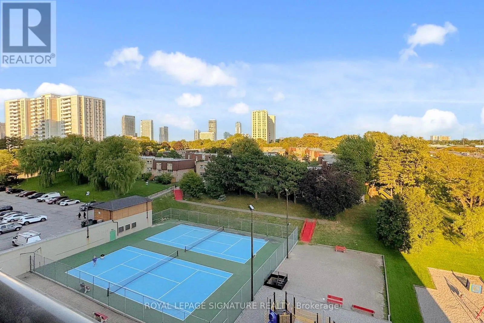 801 - 5 PARKWAY FOREST DRIVE