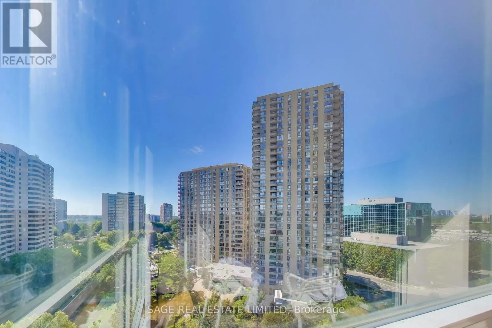 1201 - 5 CONCORDE PLACE