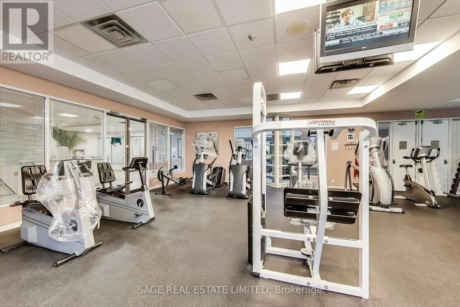 1201 - 5 CONCORDE PLACE
