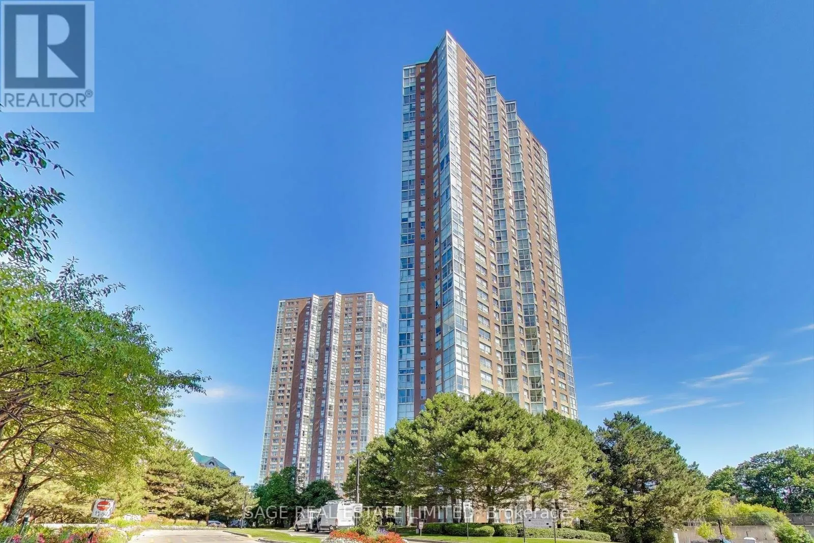 1201 - 5 CONCORDE PLACE