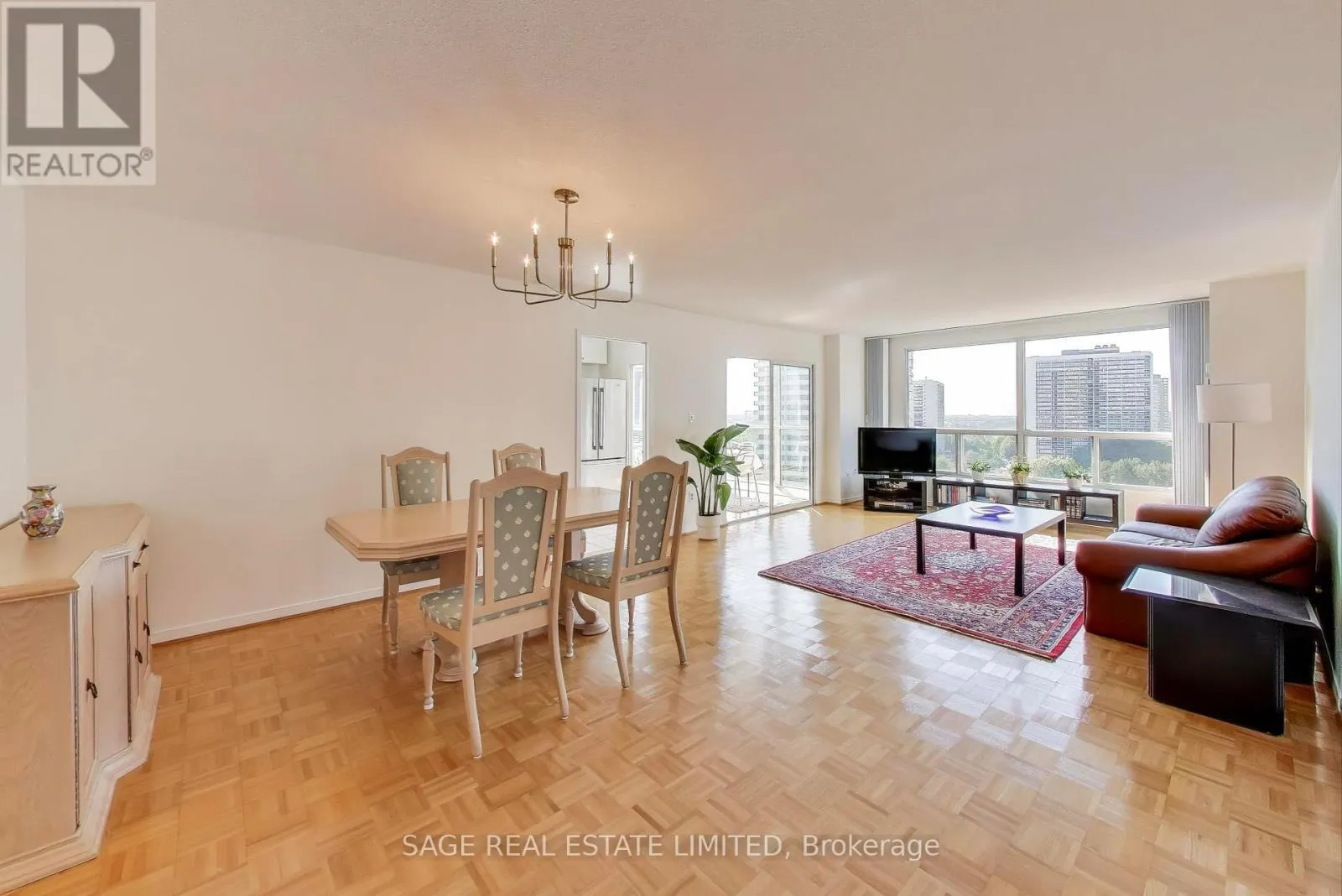 1201 - 5 CONCORDE PLACE