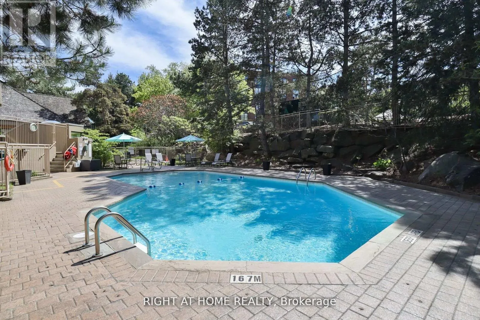 206 - 1210 DON MILLS ROAD