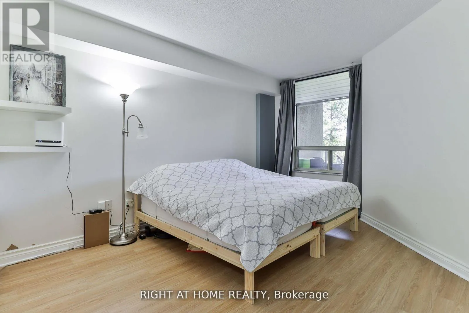 206 - 1210 DON MILLS ROAD
