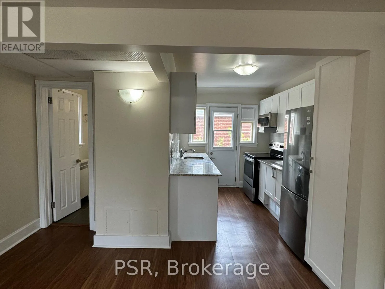 U01 - 1353 BAYVIEW AVENUE