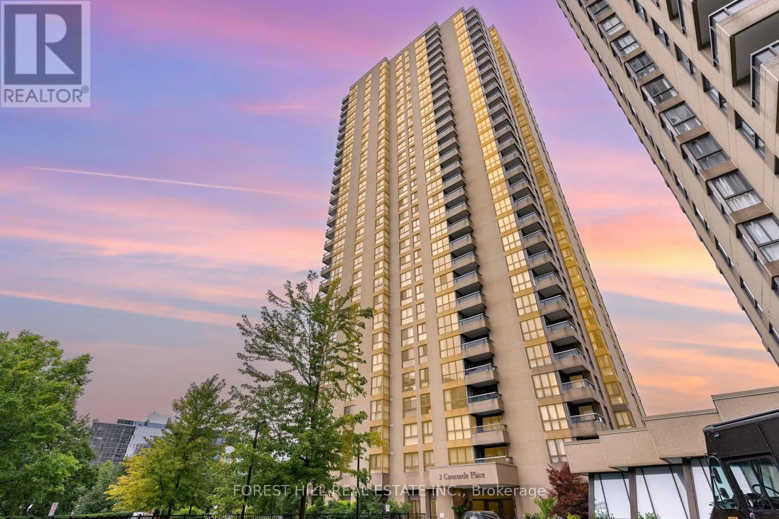 2004 - 3 CONCORDE PLACE
