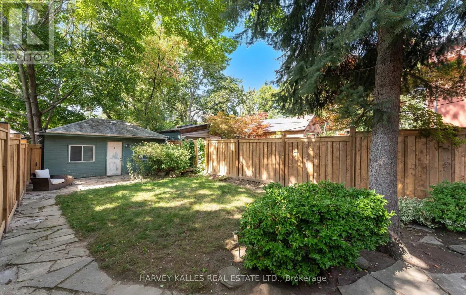 306 WYCHWOOD AVENUE