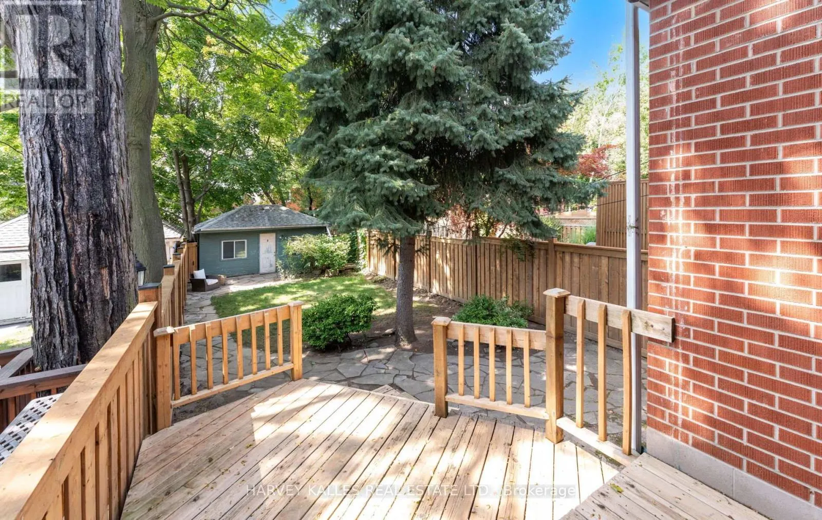306 WYCHWOOD AVENUE