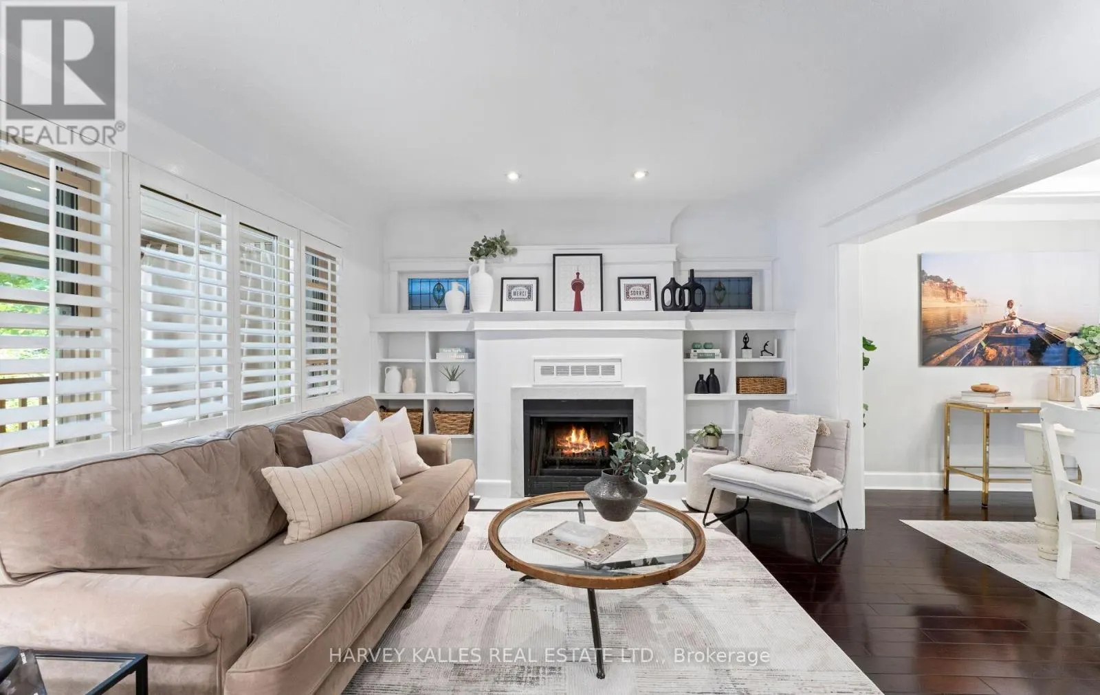 306 WYCHWOOD AVENUE