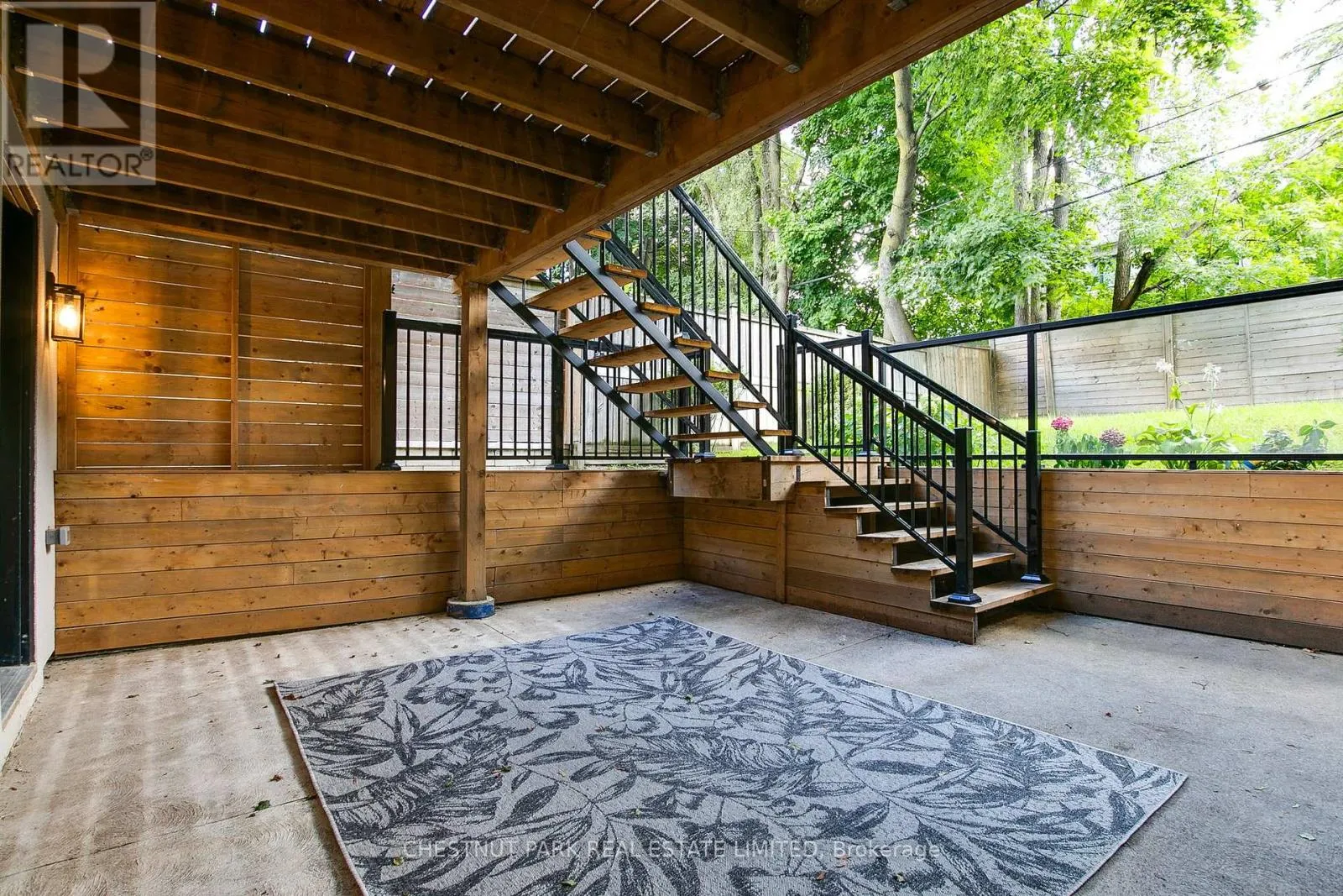 1031 SPADINA ROAD