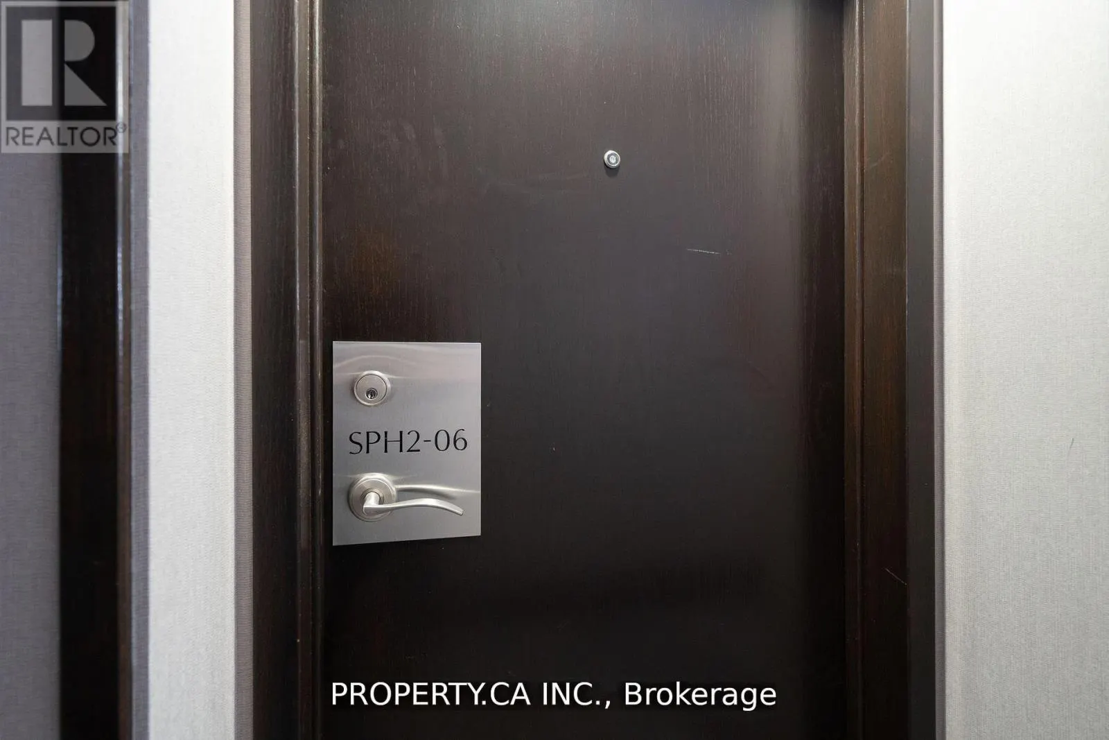 SPH2406 - 10 QUEENS QUAY W