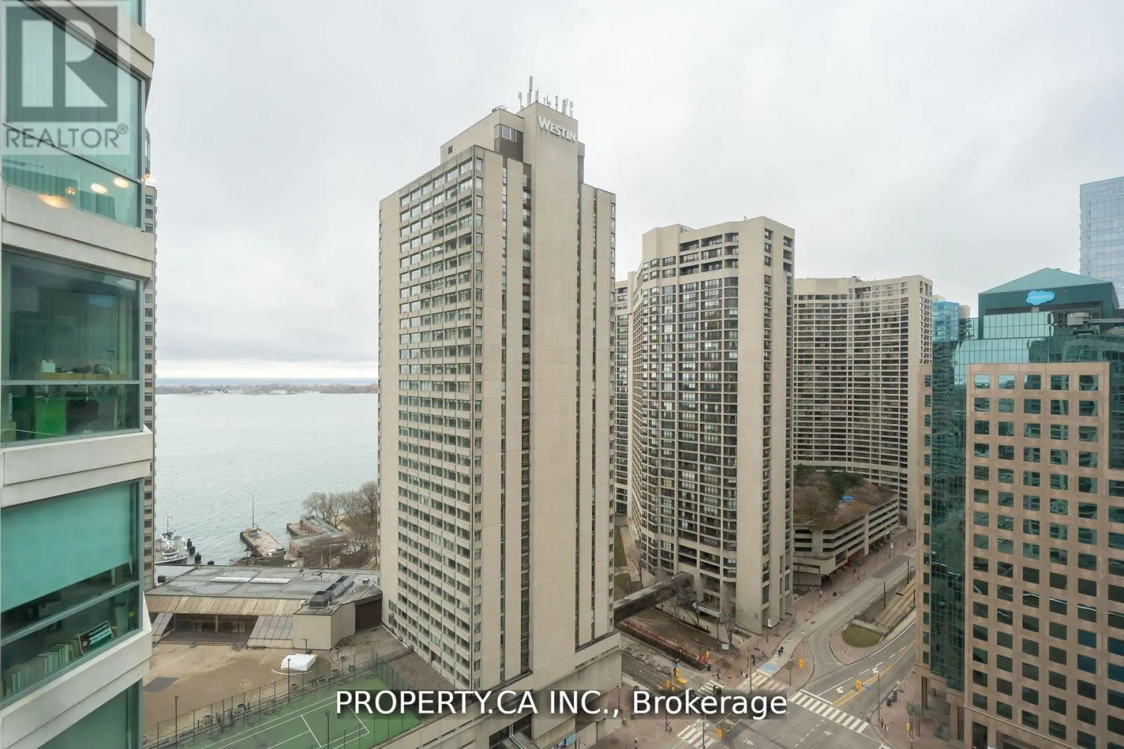 SPH2406 - 10 QUEENS QUAY W