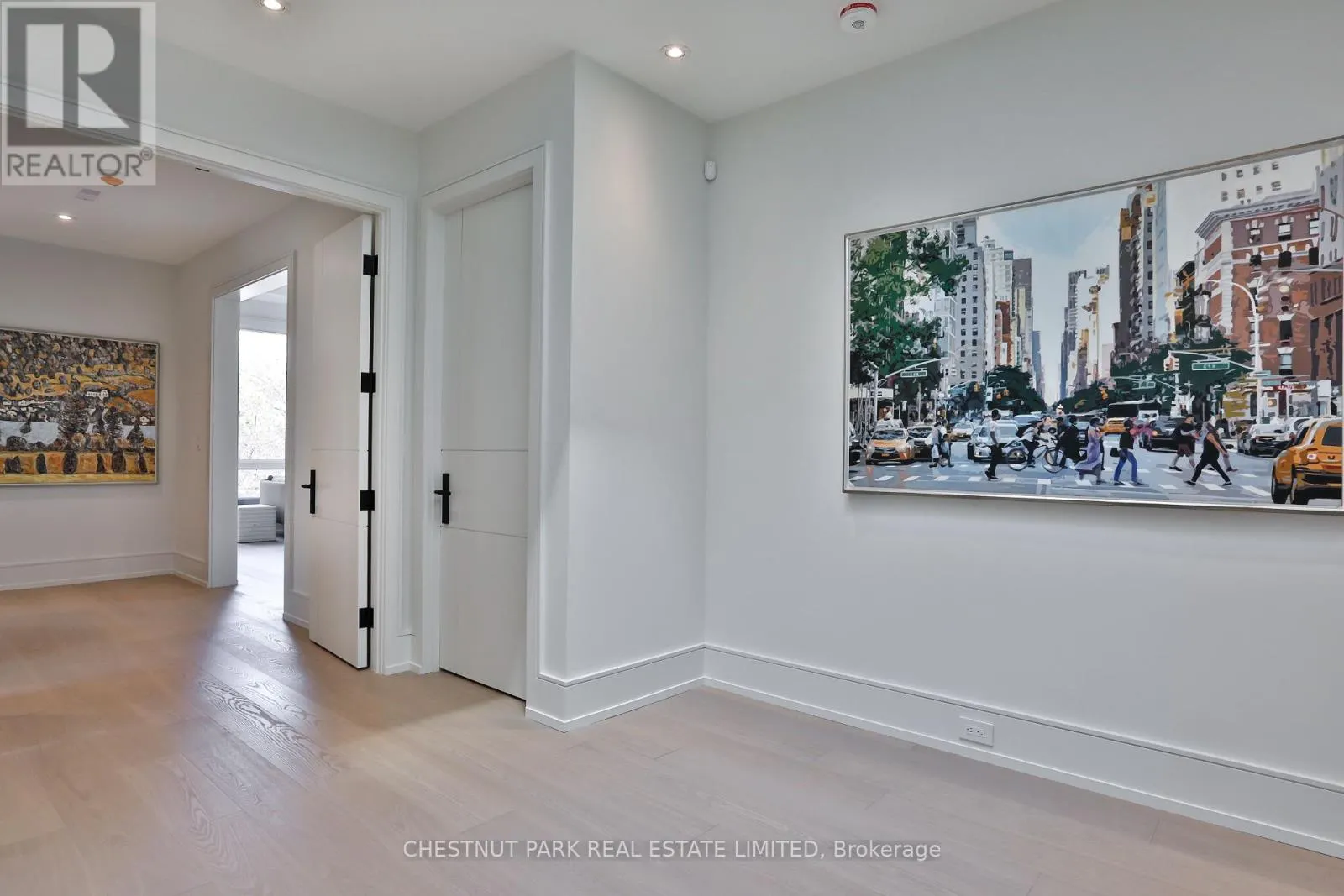 2 MARCHWOOD DRIVE