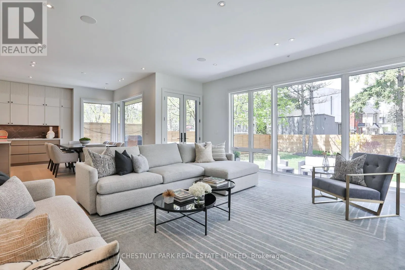 2 MARCHWOOD DRIVE