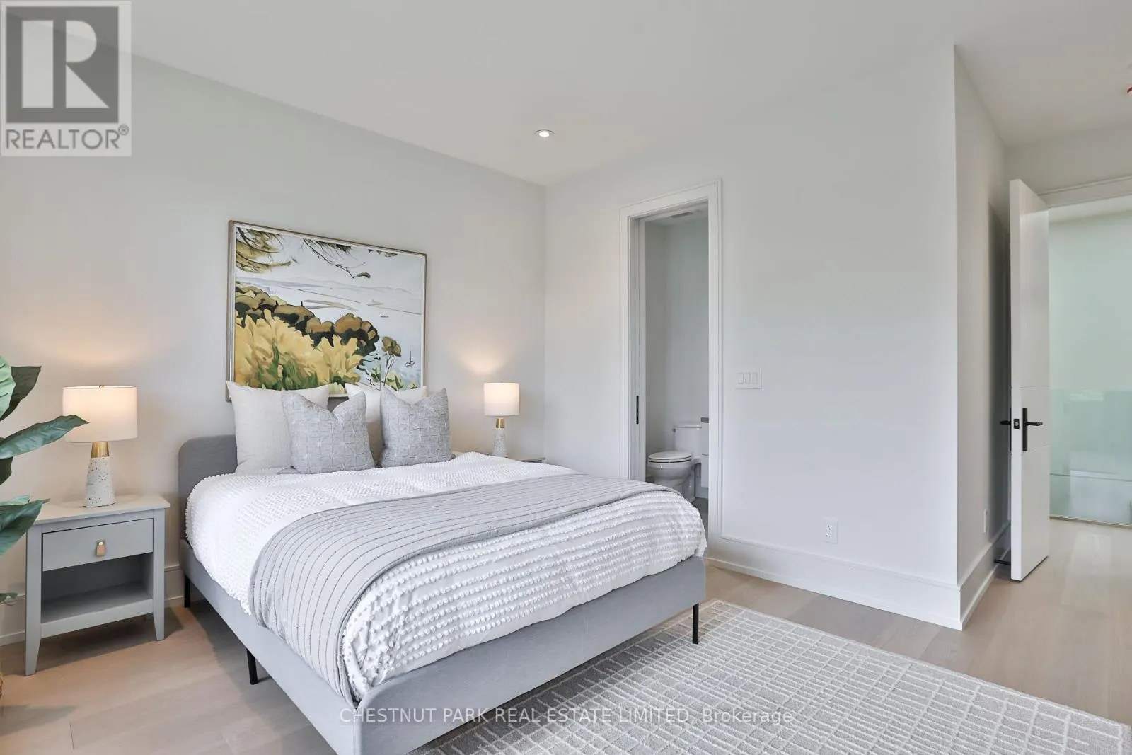 2 MARCHWOOD DRIVE