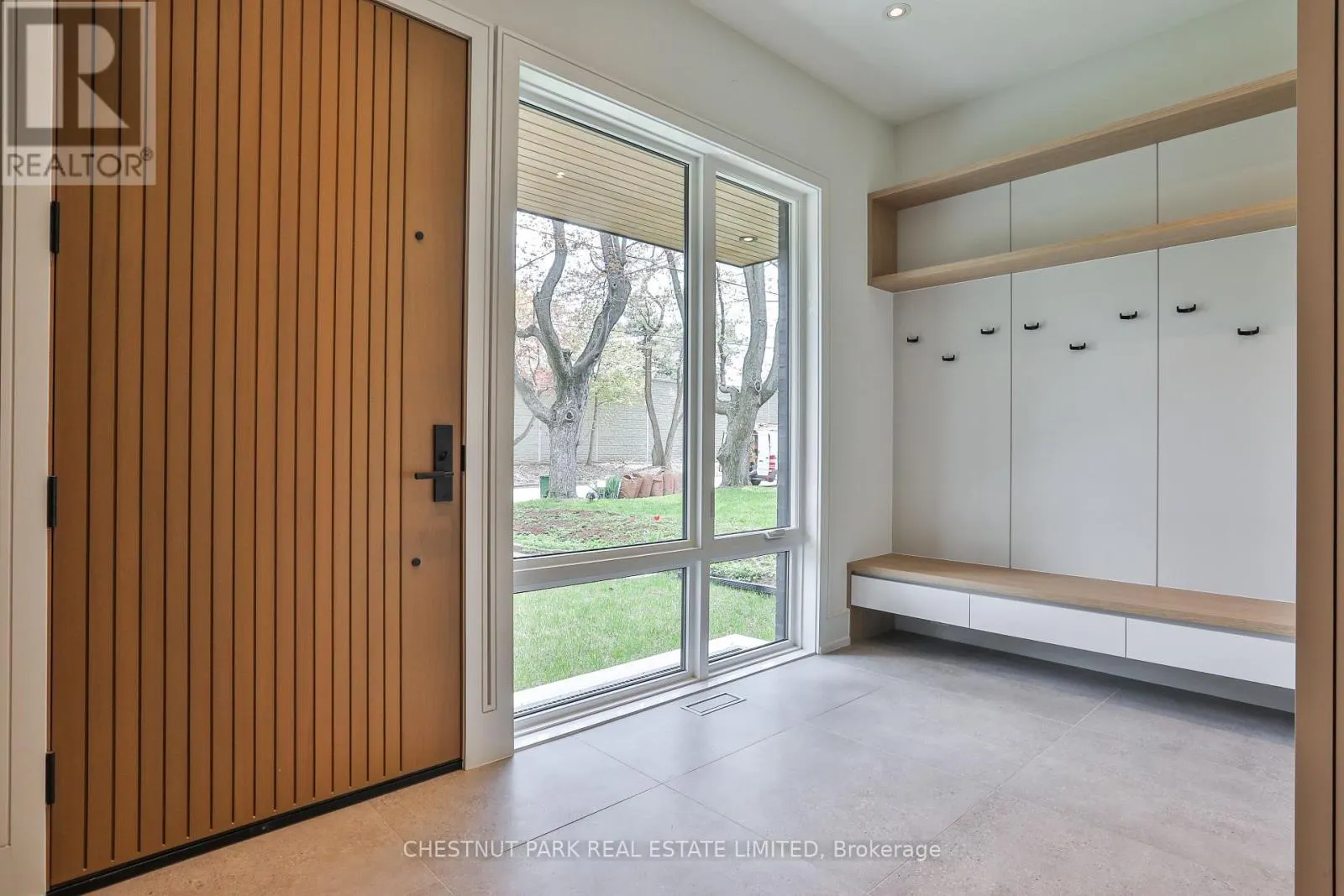 2 MARCHWOOD DRIVE