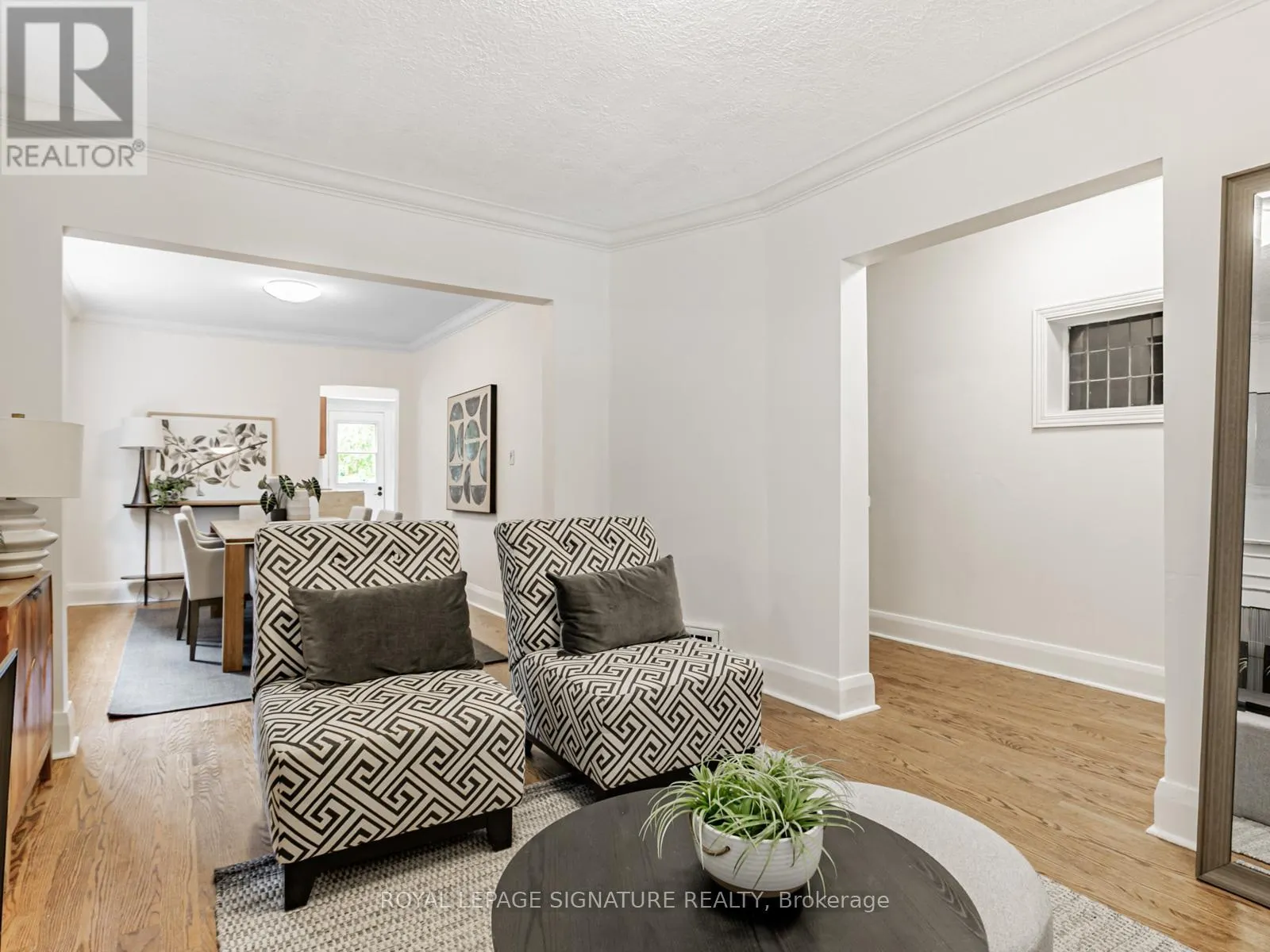 12 CHERRYWOOD AVENUE