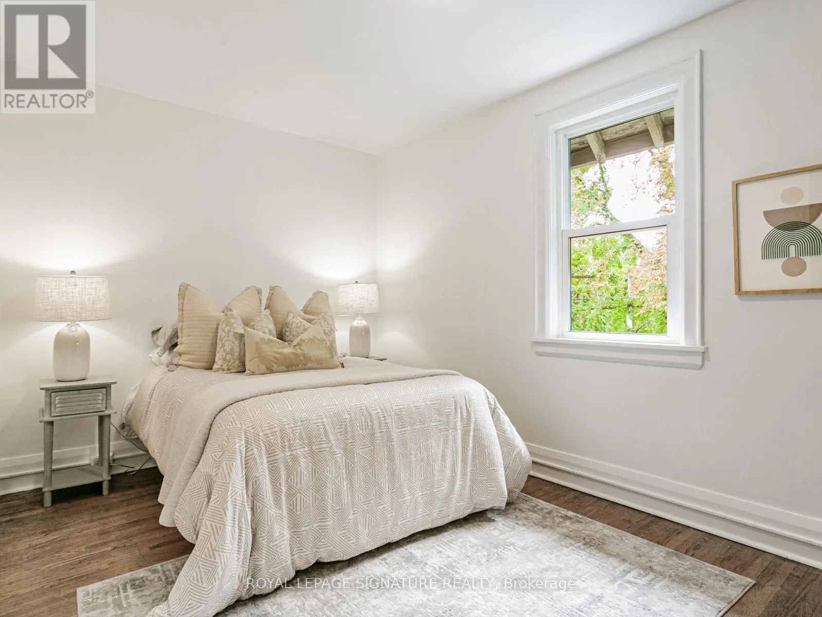 12 CHERRYWOOD AVENUE