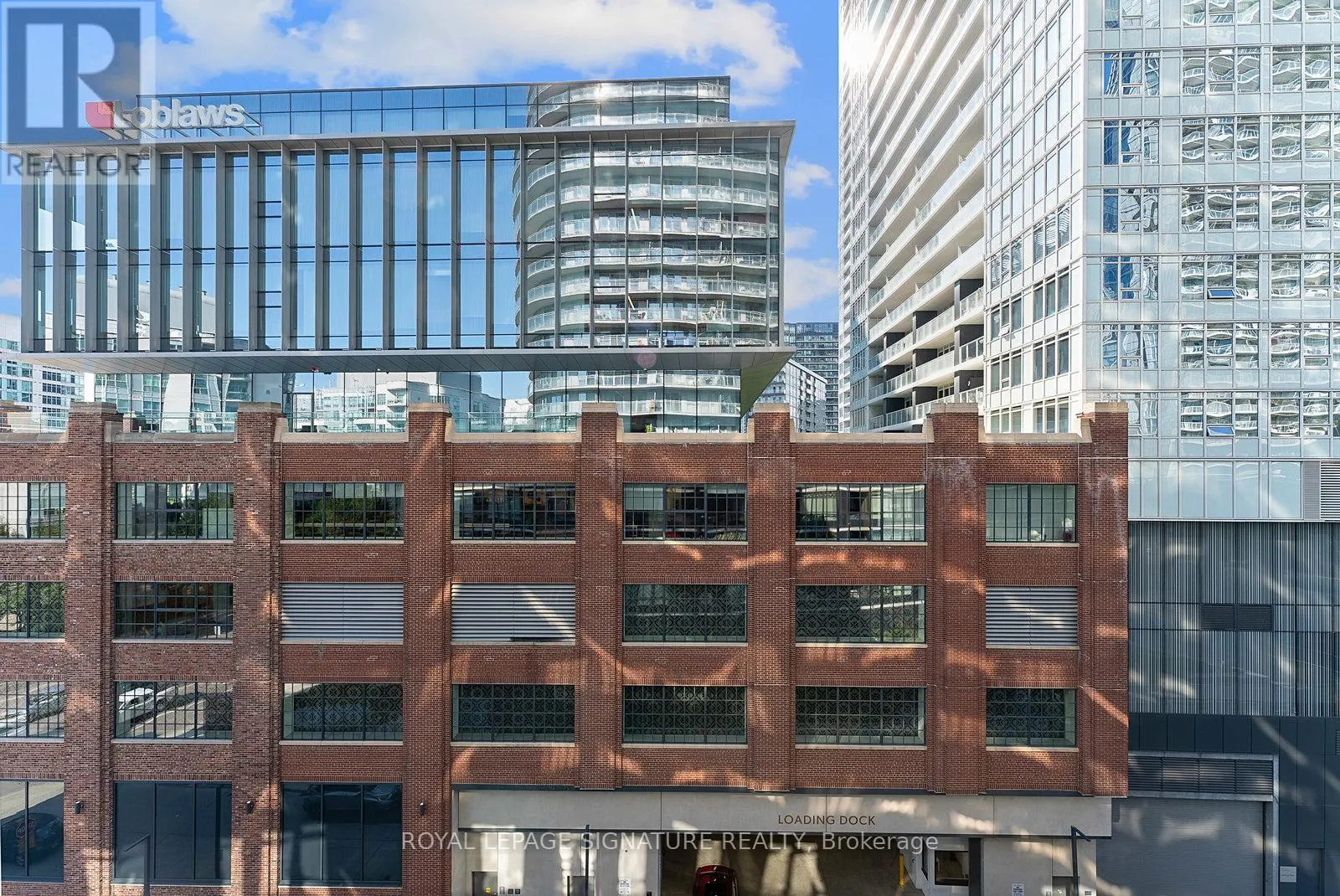 725 - 38 DAN LECKIE WAY
