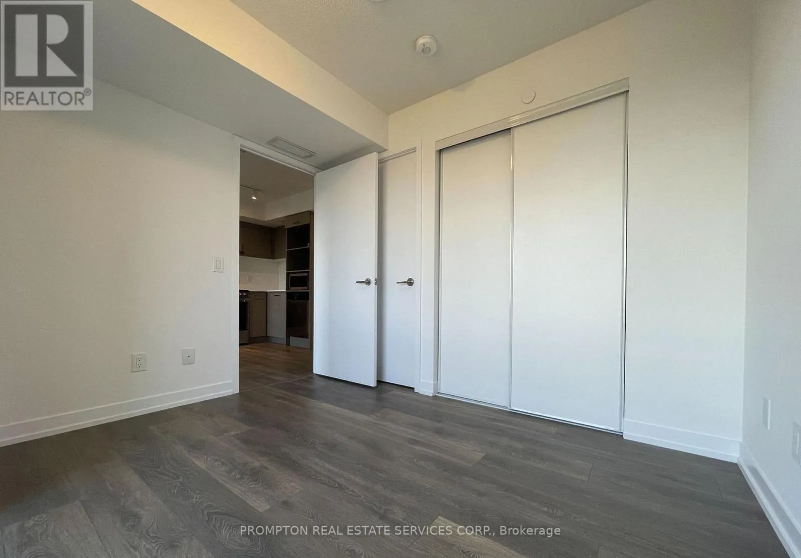 2312 - 219 DUNDAS STREET E