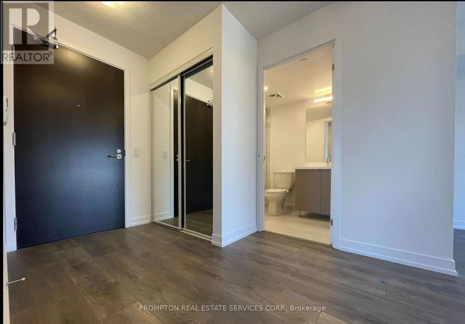 2312 - 219 DUNDAS STREET E