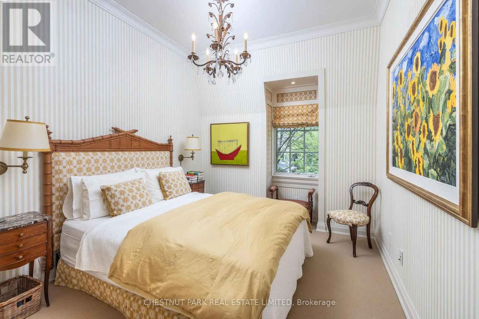 40 SUMMERHILL GARDENS