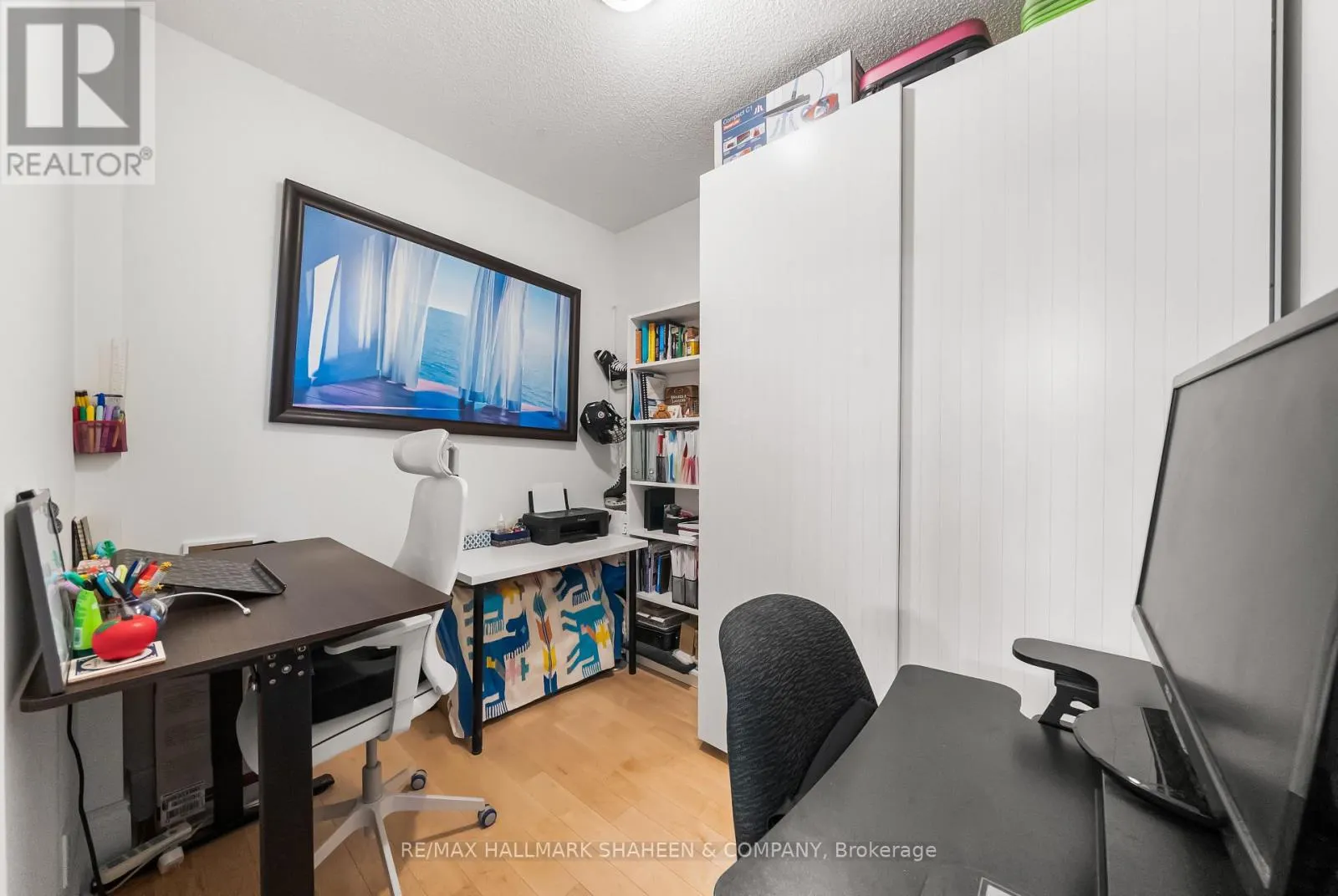 PH17 - 25 GREENVIEW AVENUE