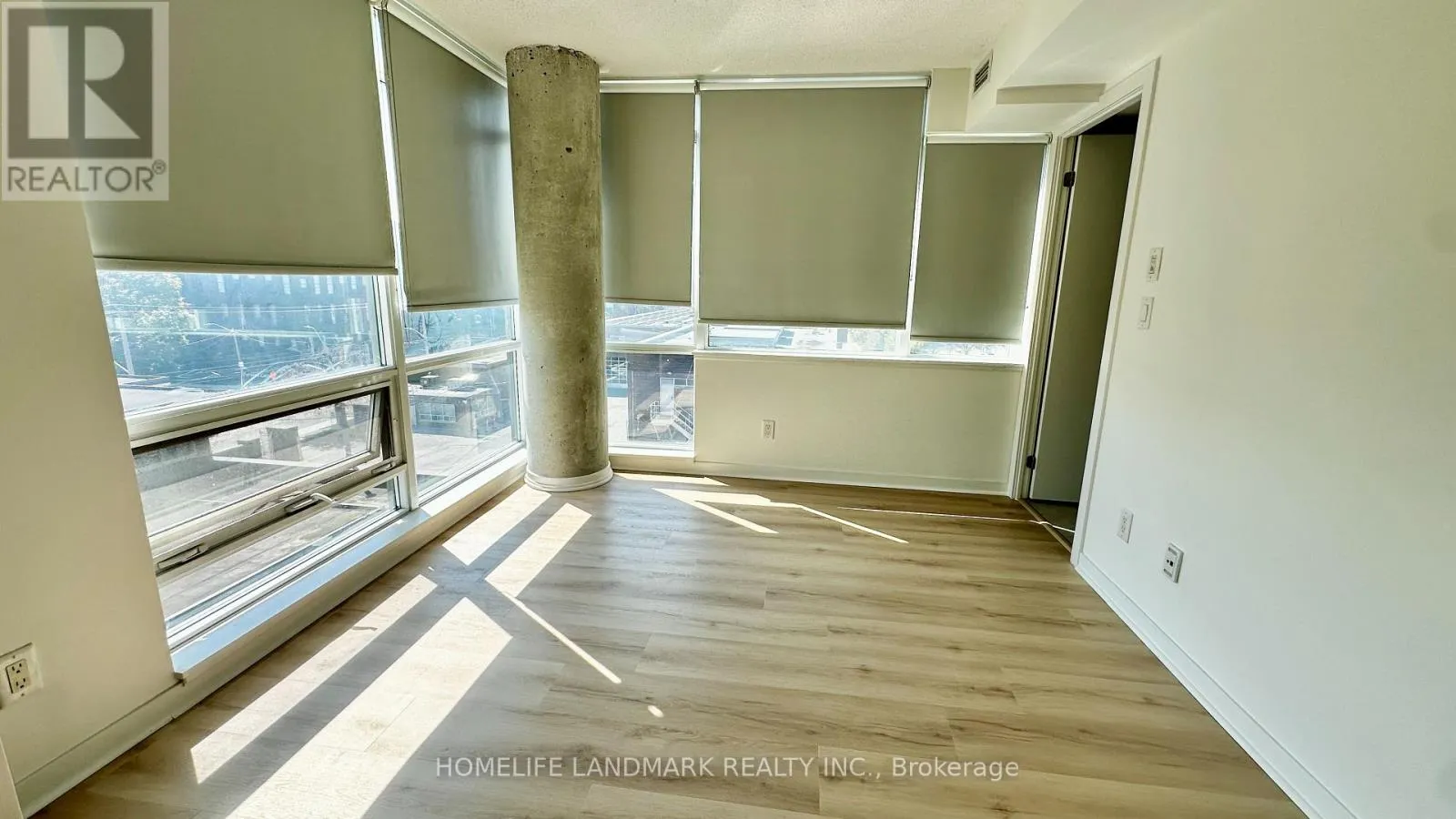519 - 20 JOE SHUSTER WAY