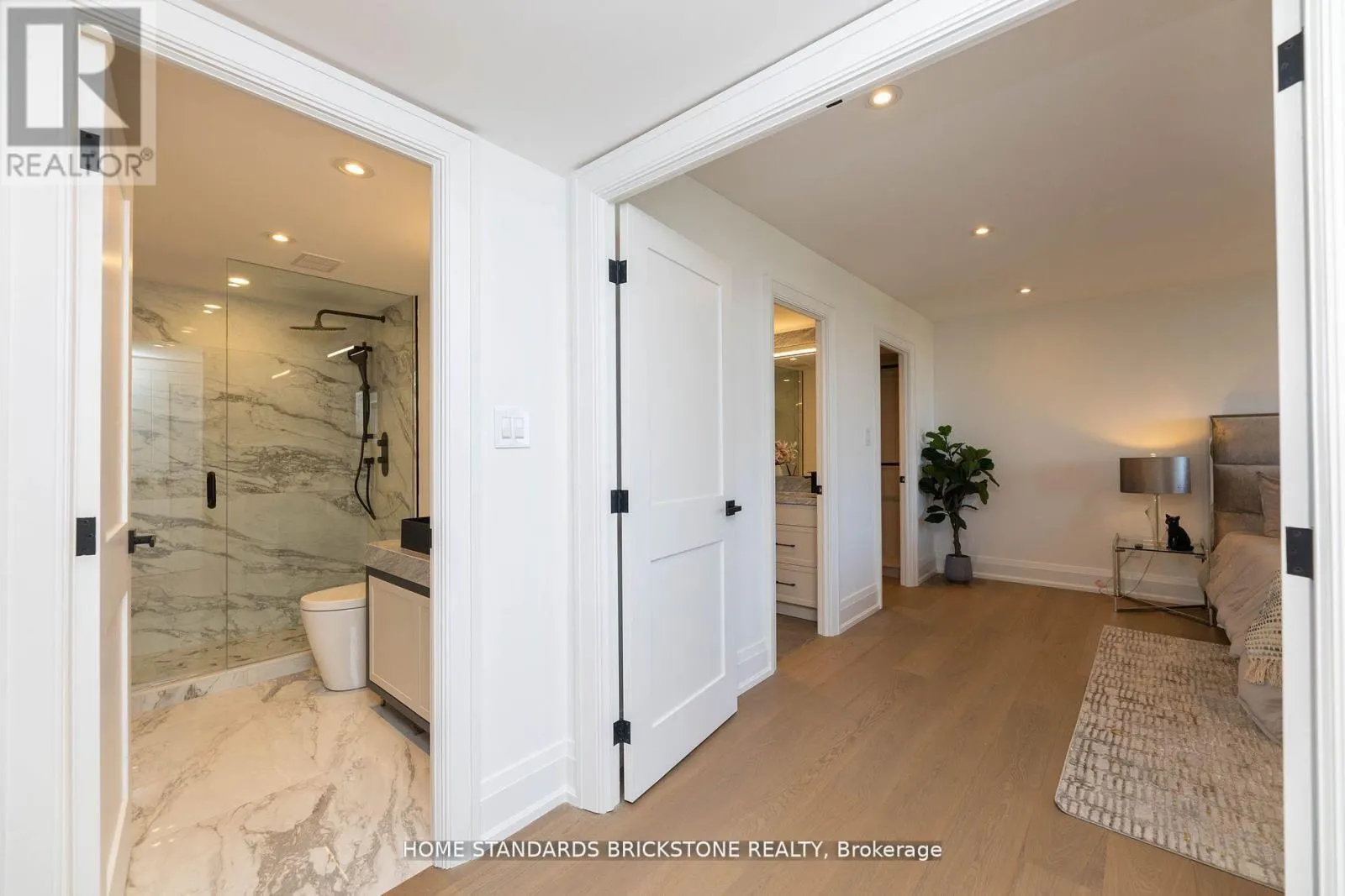 9D - 66 COLLIER STREET