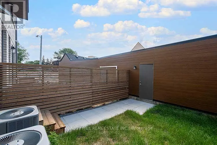 4 DEEP ROOTS TERRACE