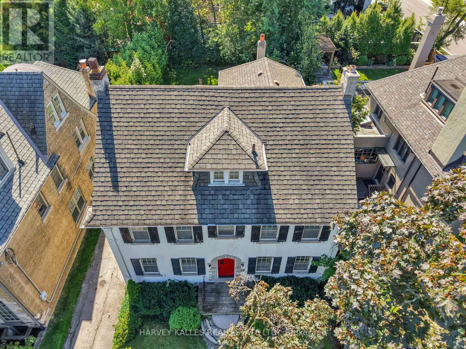 115 STRATHALLAN BOULEVARD