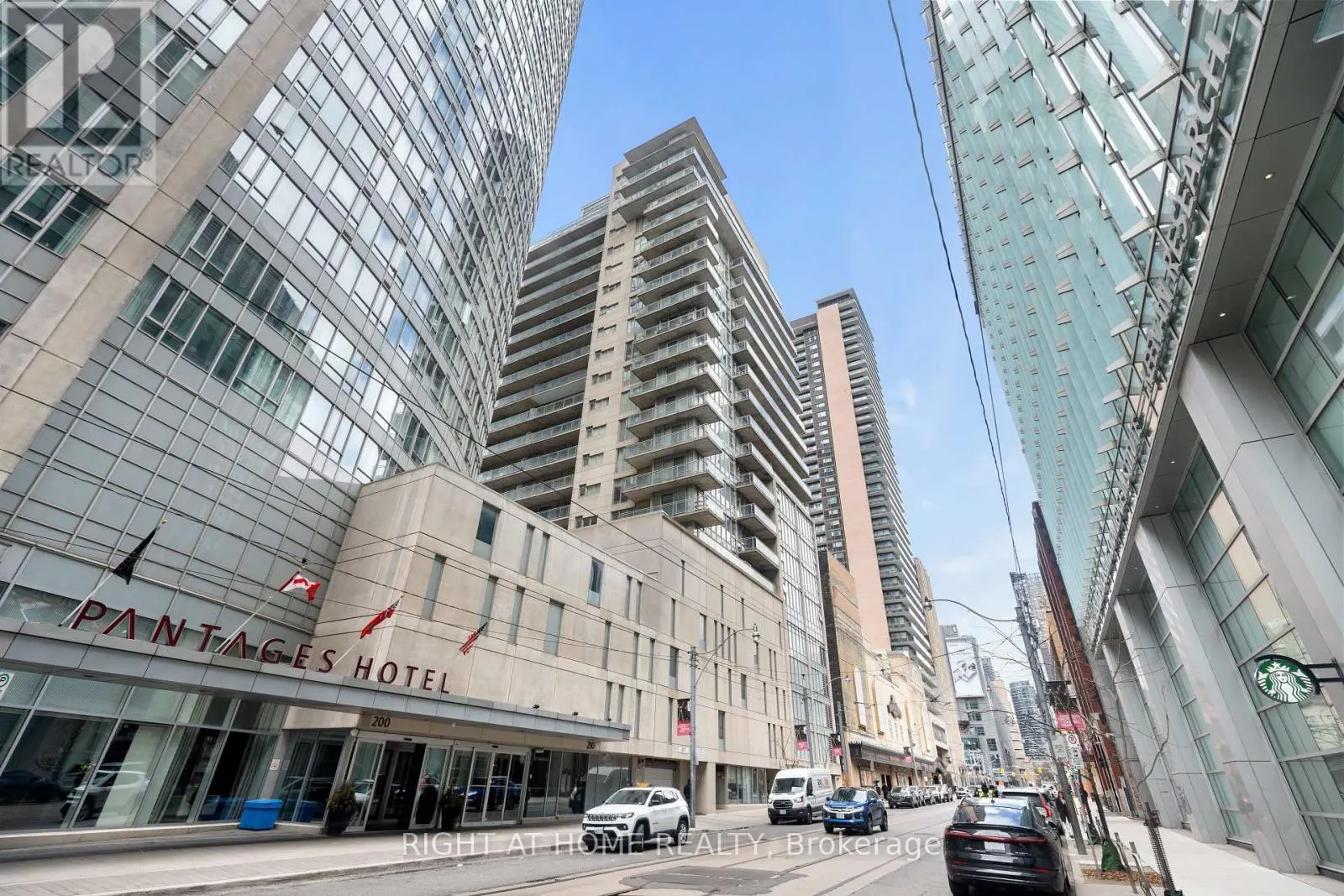 1809 - 220 VICTORIA STREET