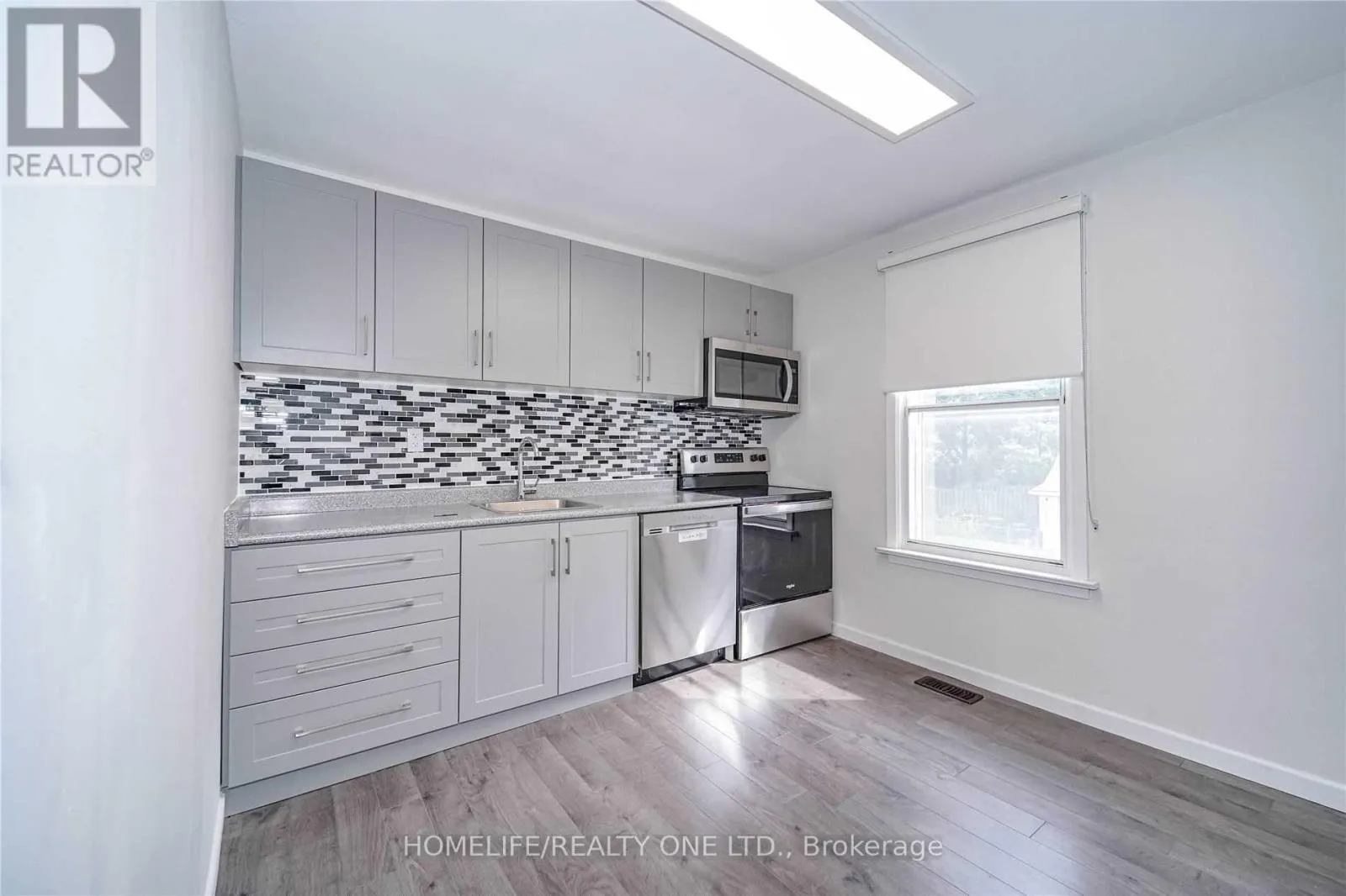 UPPER - 104 BENSON AVENUE