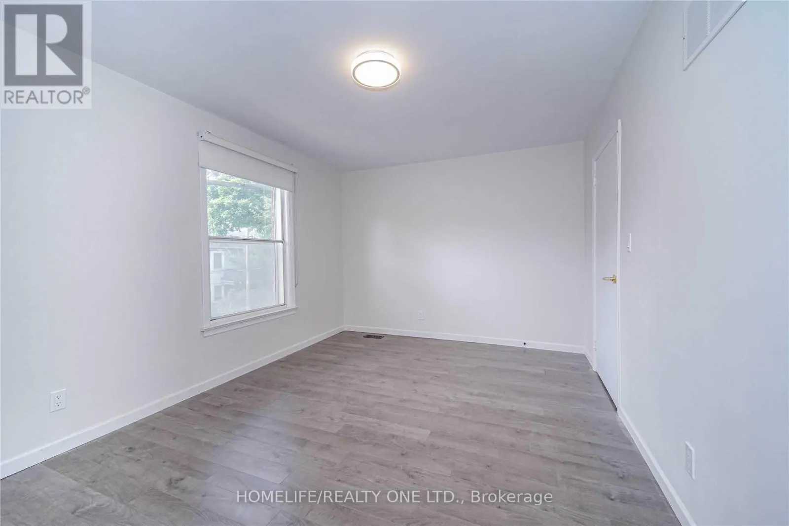 UPPER - 104 BENSON AVENUE
