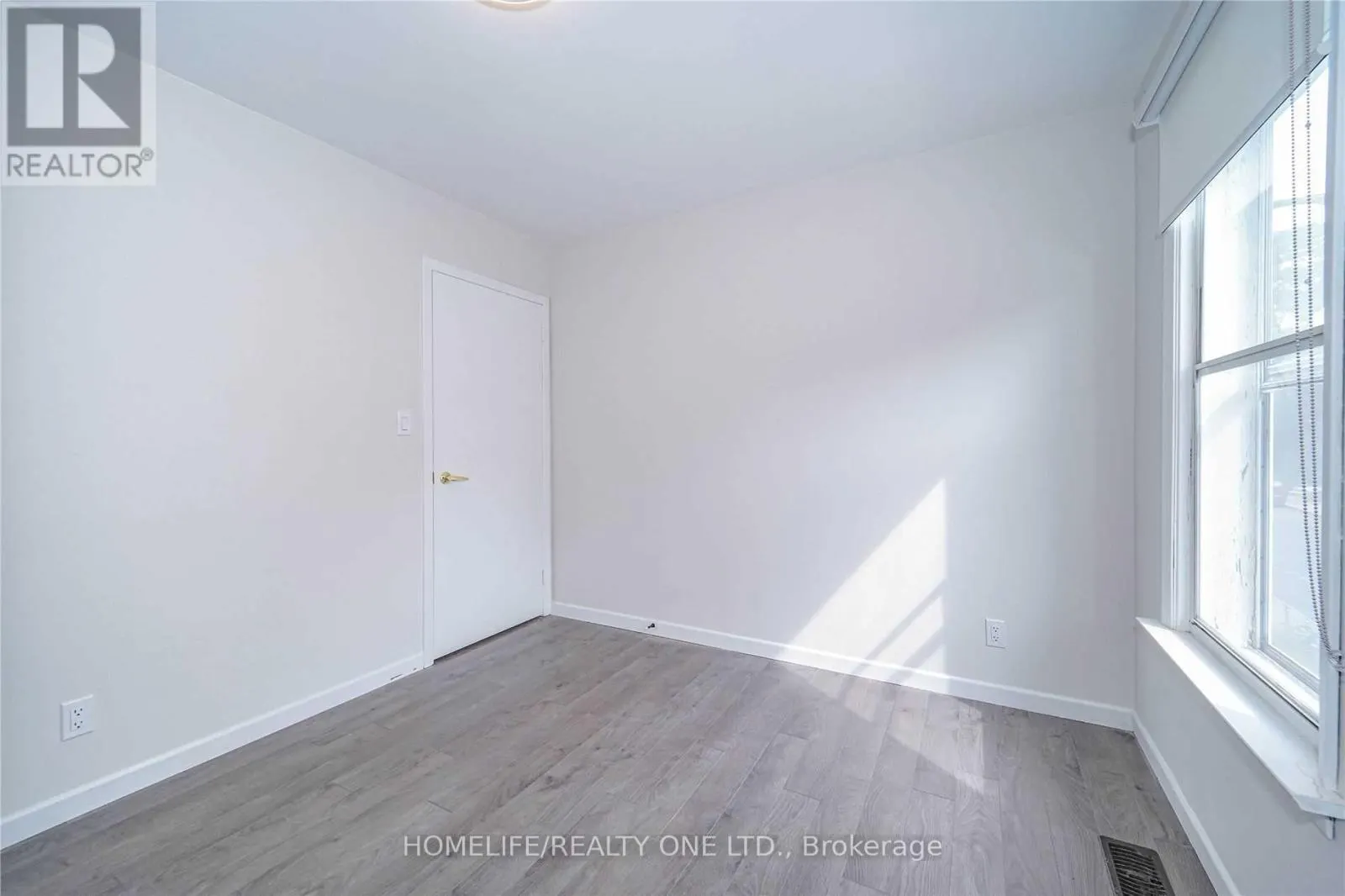 UPPER - 104 BENSON AVENUE