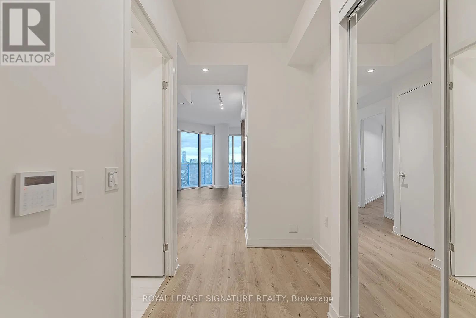7312 - 138 DOWNES STREET