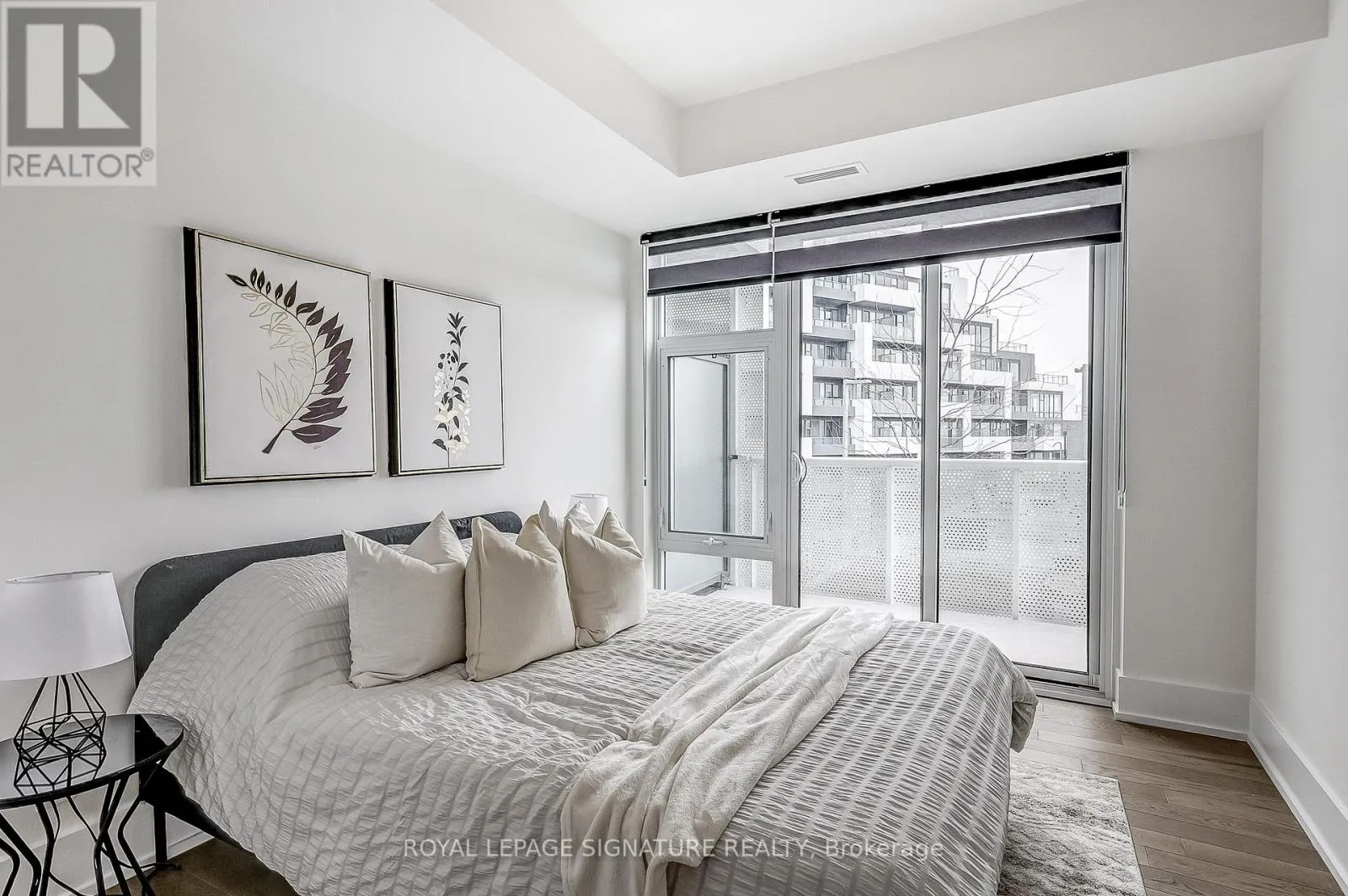 853 - 25 ADRA GRADO WAY