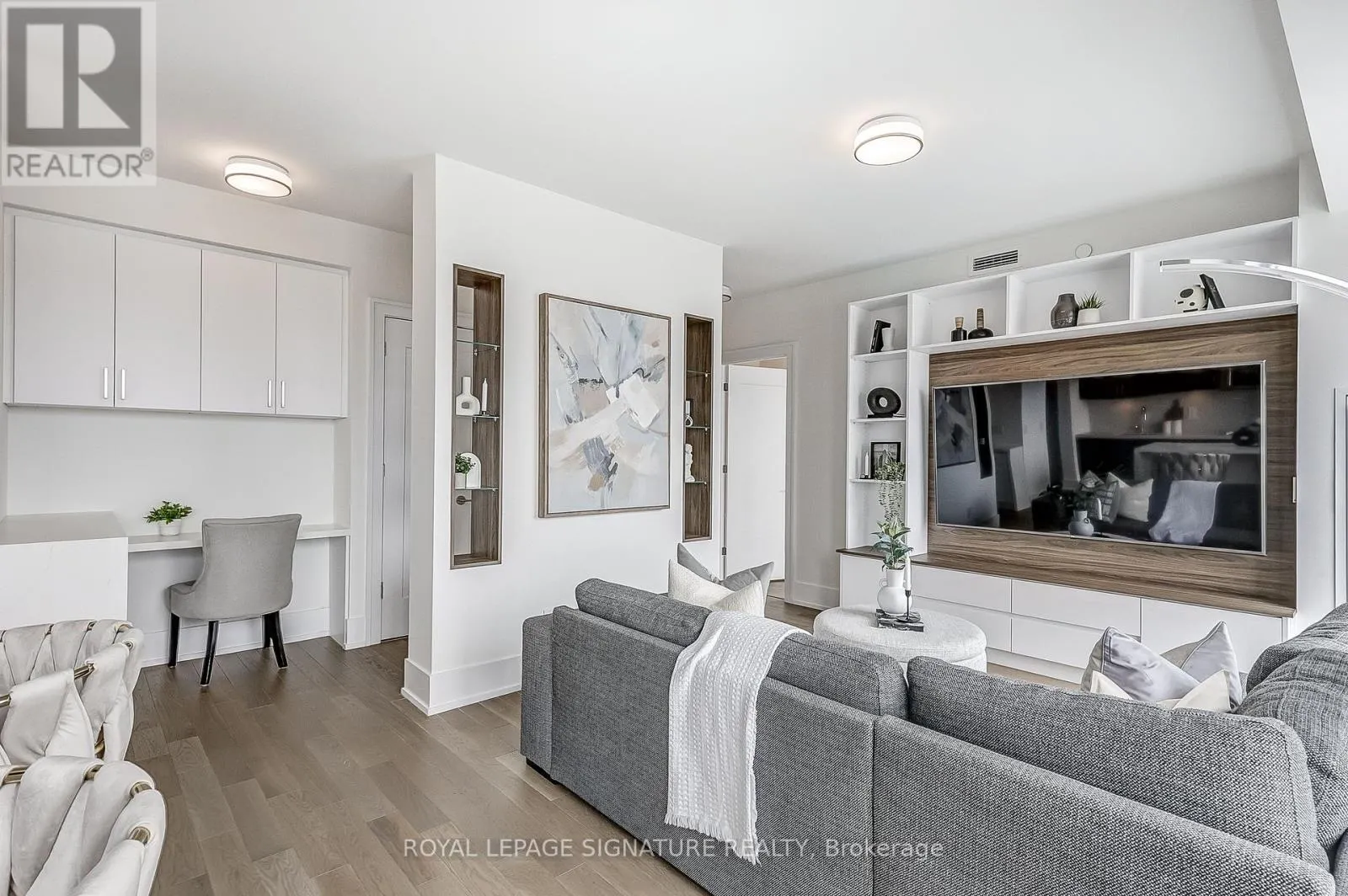 853 - 25 ADRA GRADO WAY