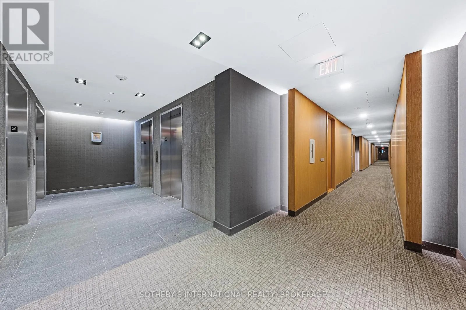 212 - 629 KING STREET W, #212