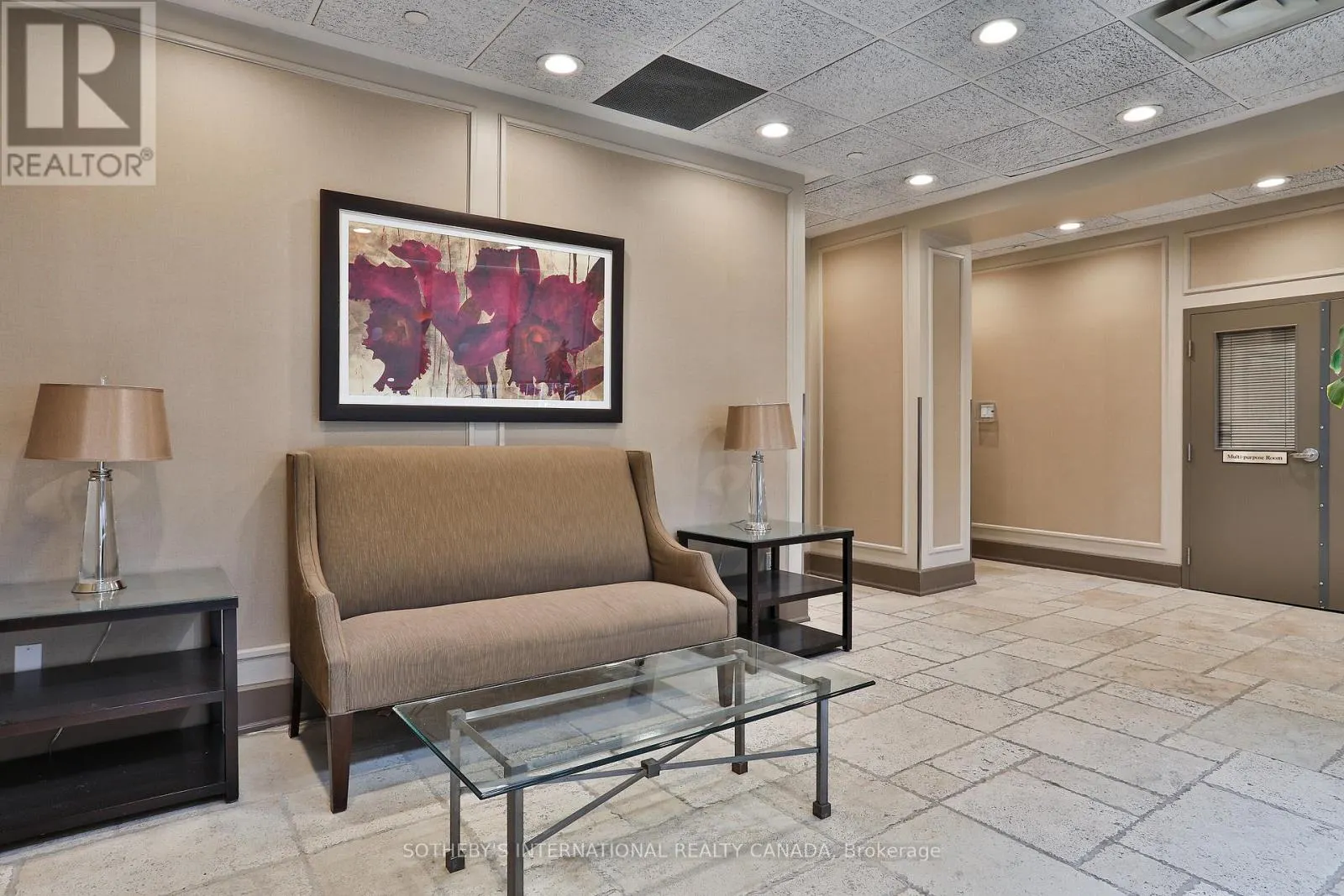 704 - 284 BLOOR STREET W