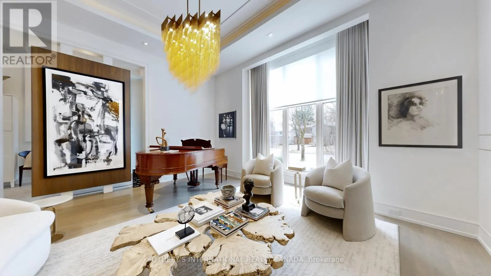 77 BANNATYNE DRIVE