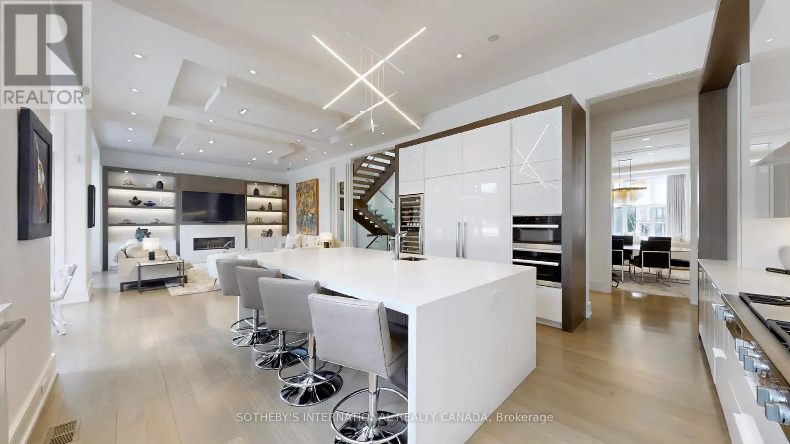 77 BANNATYNE DRIVE