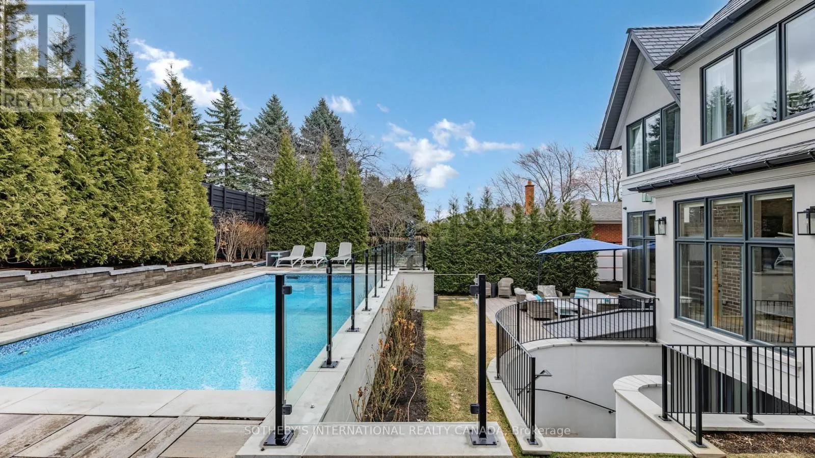 77 BANNATYNE DRIVE