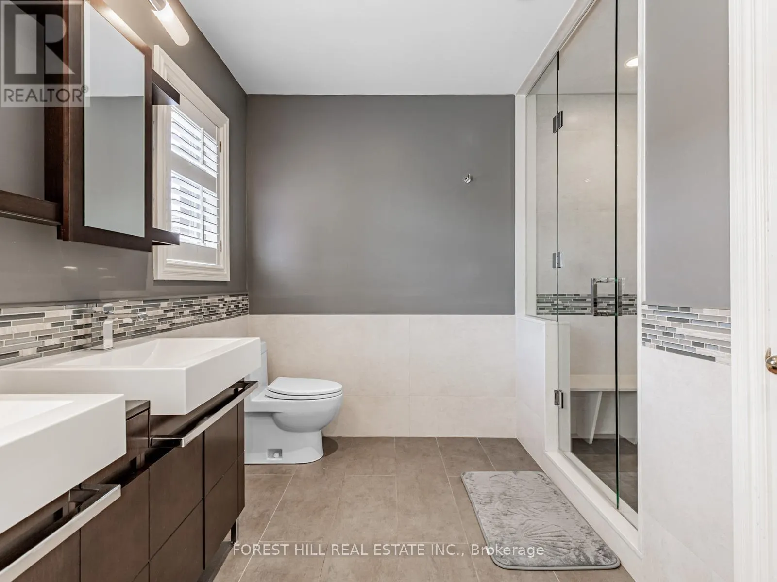 492 MELROSE AVENUE