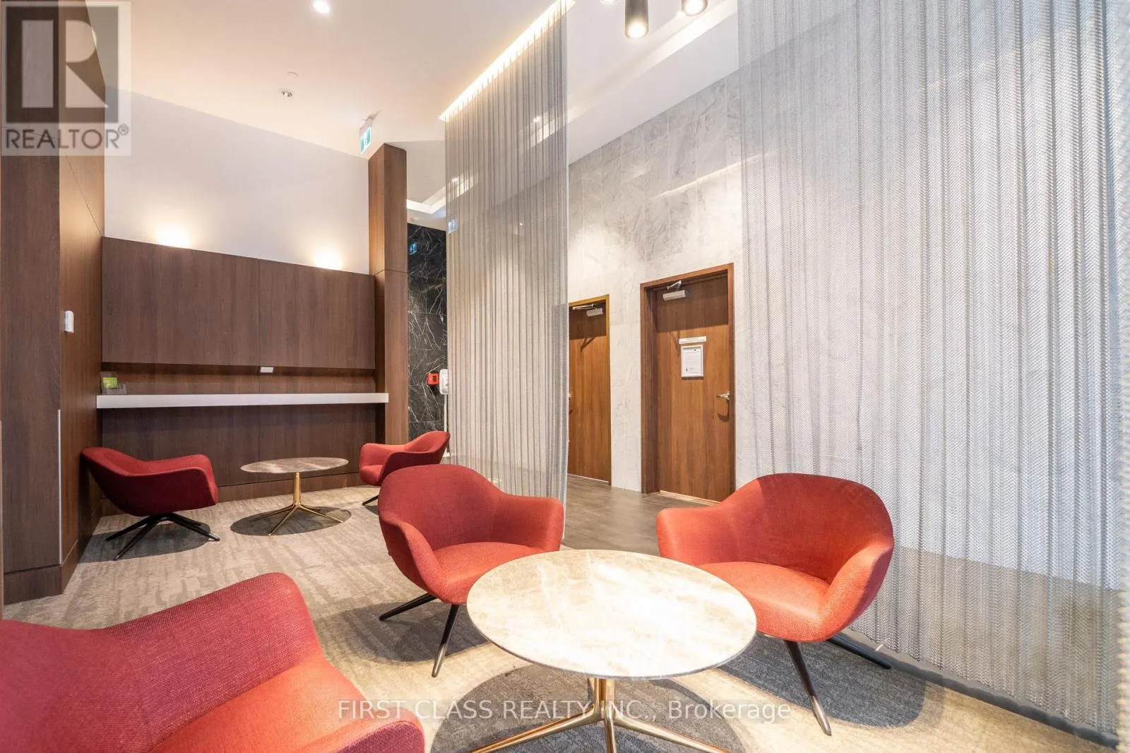 1106 - 80 QUEENS WHARF ROAD