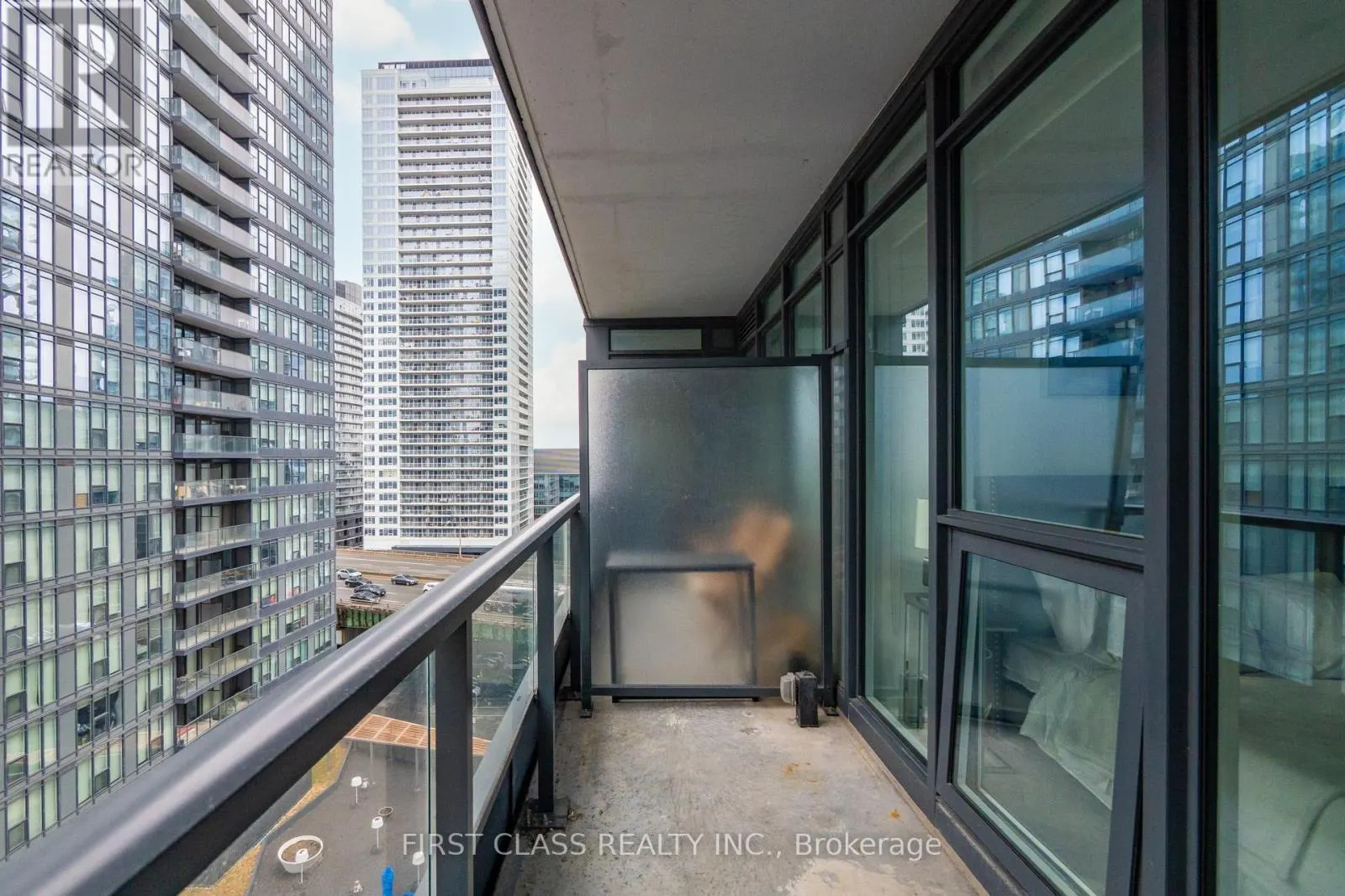 1106 - 80 QUEENS WHARF ROAD