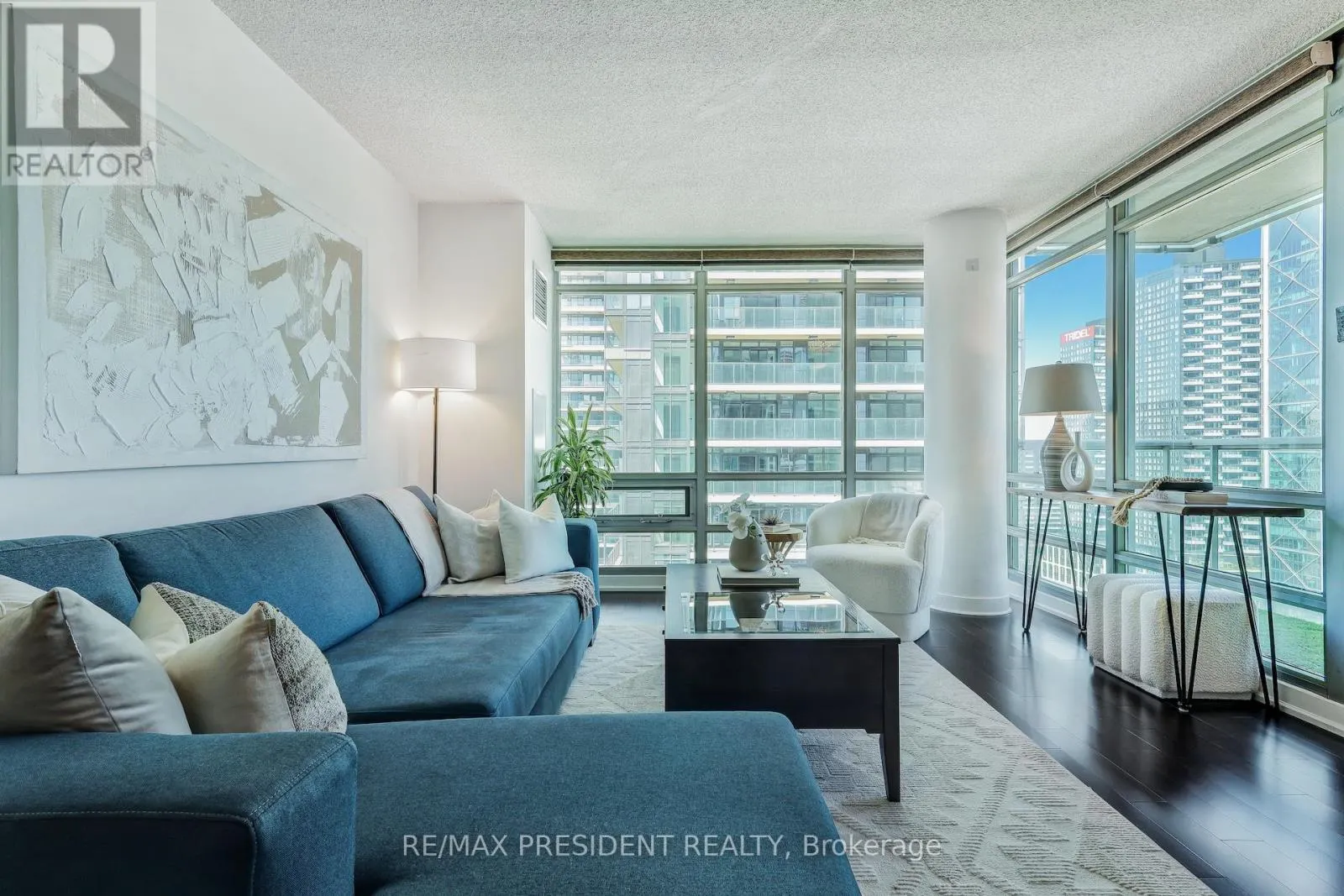 3608 - 81 NAVY WHARF COURT