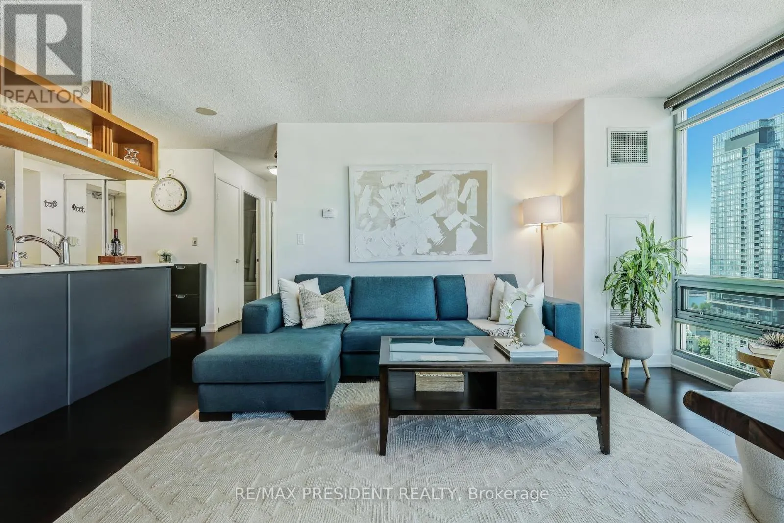 3608 - 81 NAVY WHARF COURT
