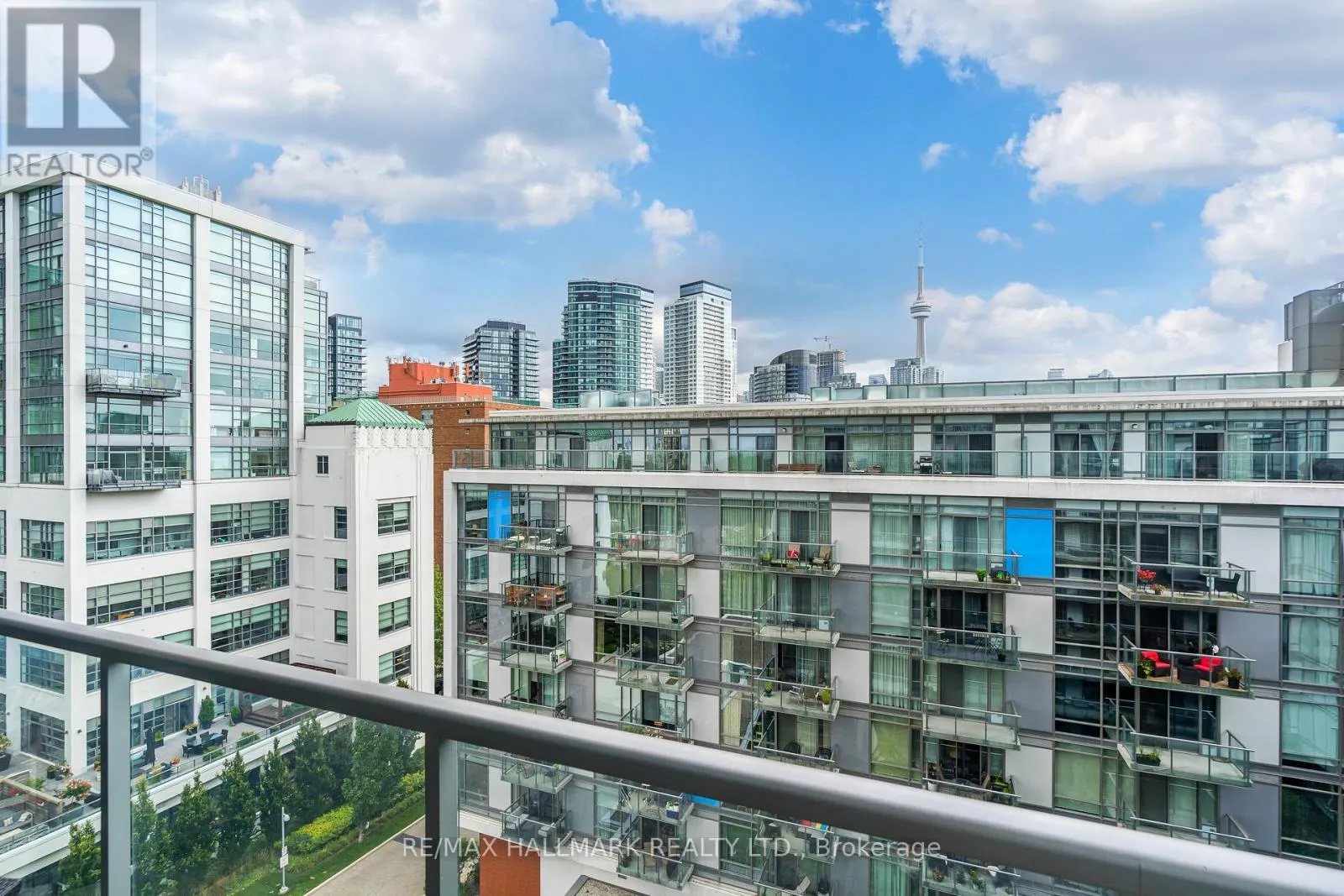 919 - 90 STADIUM ROAD