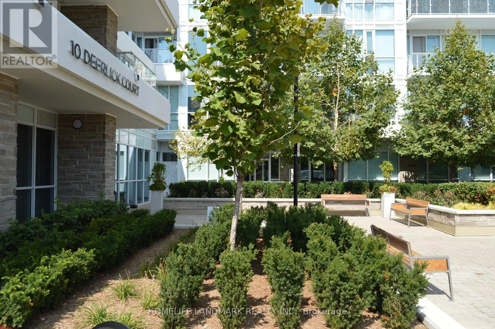 509 - 10 DEERLICK COURT