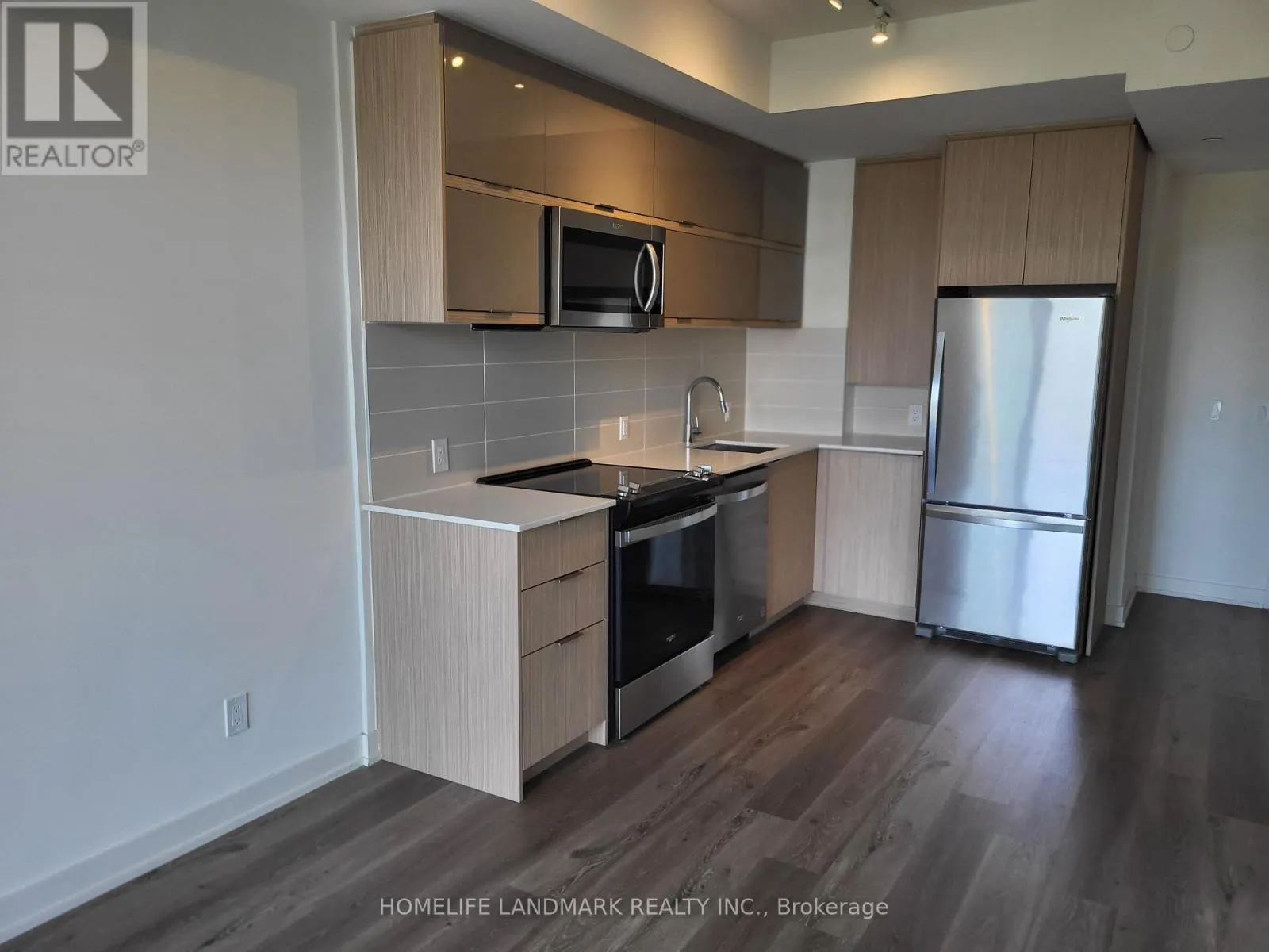 509 - 10 DEERLICK COURT